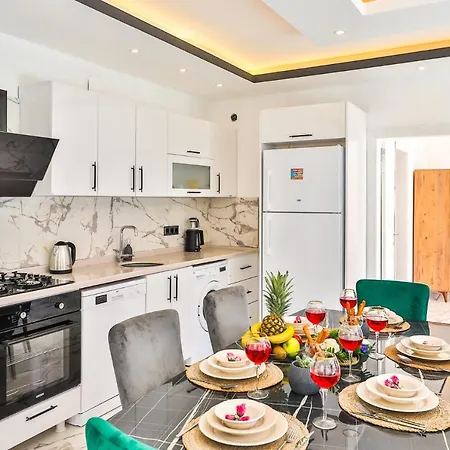 Deniz Hotel Uzumlu (Mediterranean)